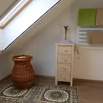 公寓 Tuendergyoengye Apartmanhaz *