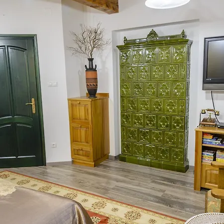 דירה Tuendergyoengye Apartmanhaz