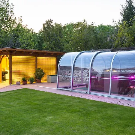 Tuendergyoengye Apartmanhaz דירה